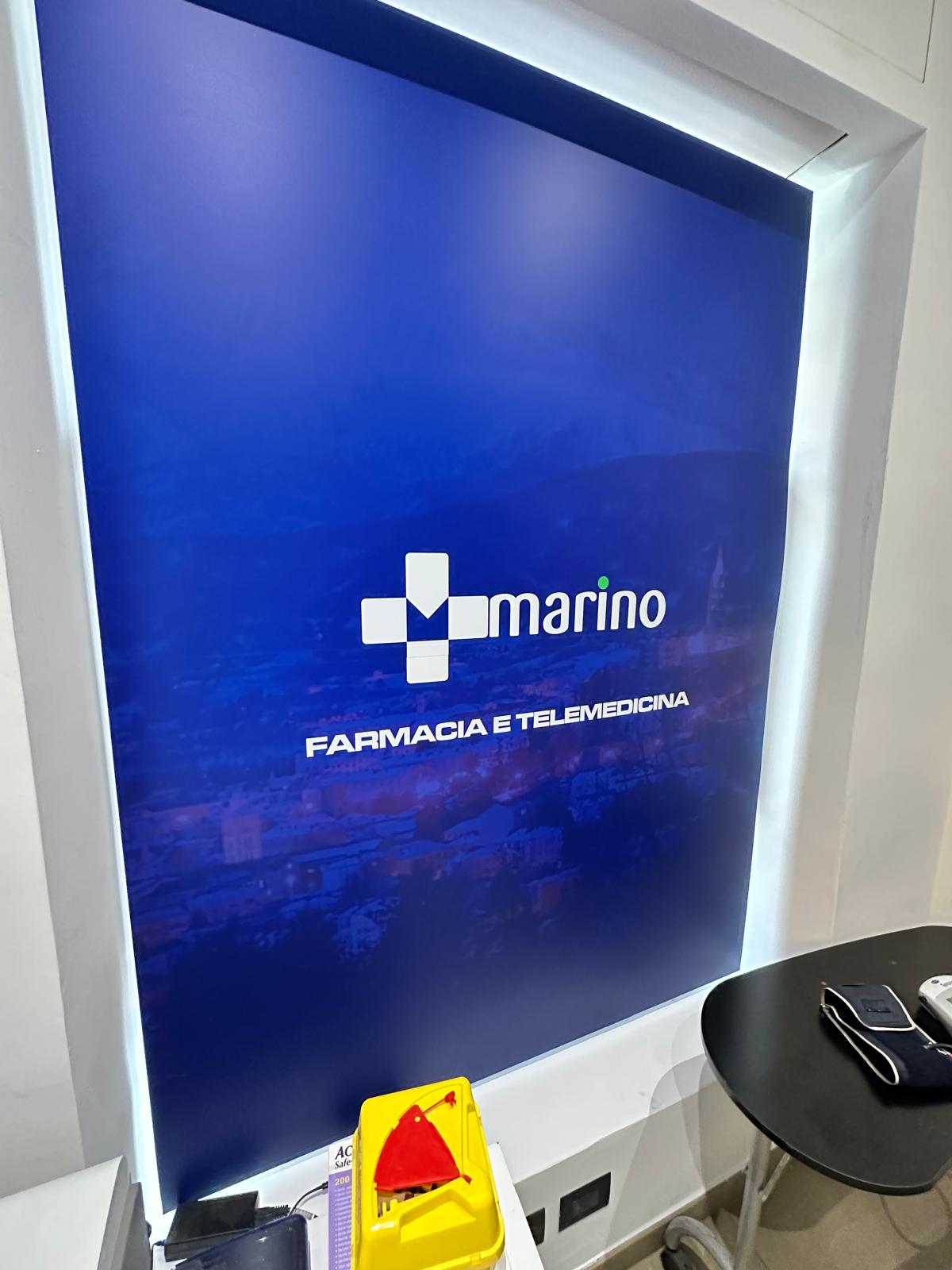 CARTELLONISTICA - INSEGNE - STRISCIONI - ROLL UP - BANDIERE