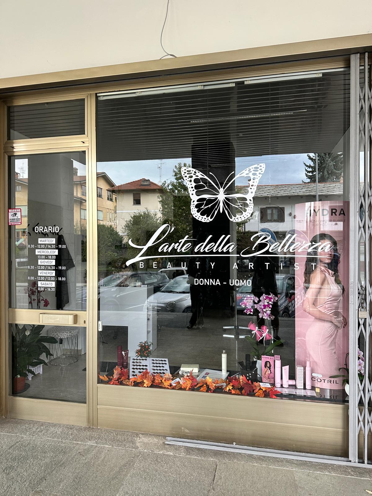 PERSONALIZZAZIONE VETRATE E VETROFANIE