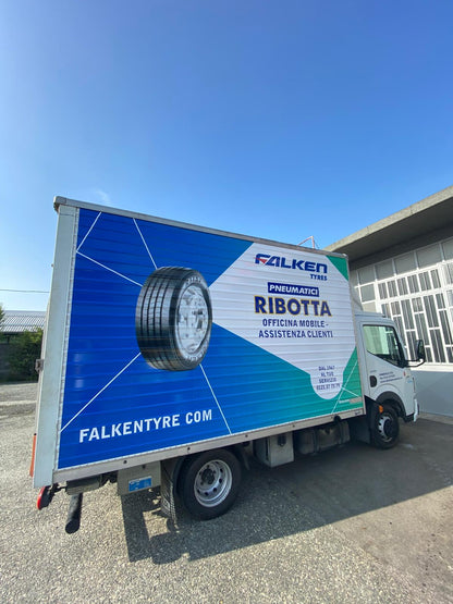 DECORAZIONE MEZZI E CAR WRAPPING