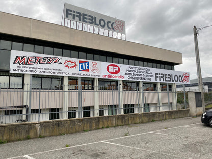 CARTELLONISTICA - INSEGNE - STRISCIONI - ROLL UP - BANDIERE