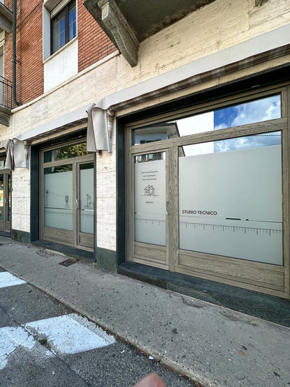 PERSONALIZZAZIONE VETRATE E VETROFANIE