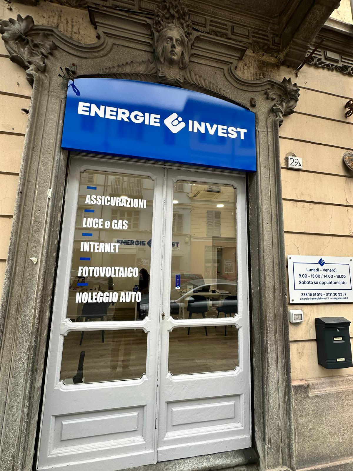 CARTELLONISTICA - INSEGNE - STRISCIONI - ROLL UP - BANDIERE