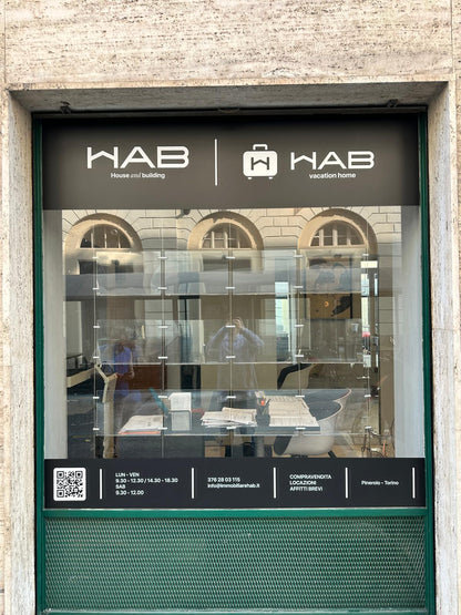 CARTELLONISTICA - INSEGNE - STRISCIONI - ROLL UP - BANDIERE