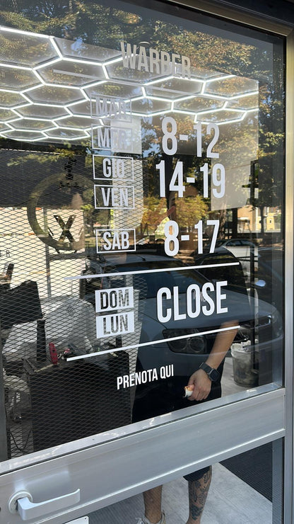 PERSONALIZZAZIONE VETRATE E VETROFANIE