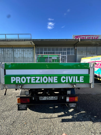 DECORAZIONE MEZZI E CAR WRAPPING