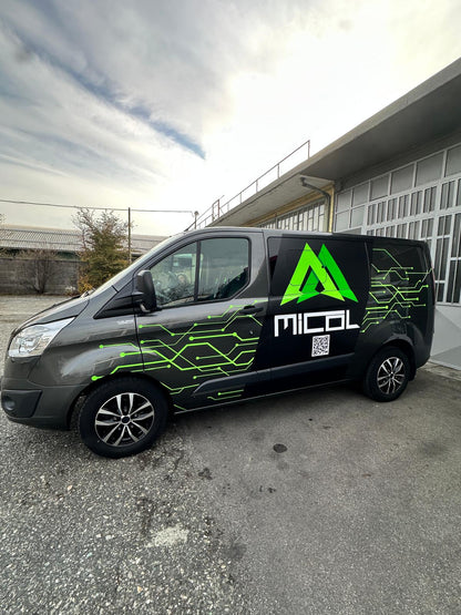 DECORAZIONE MEZZI E CAR WRAPPING