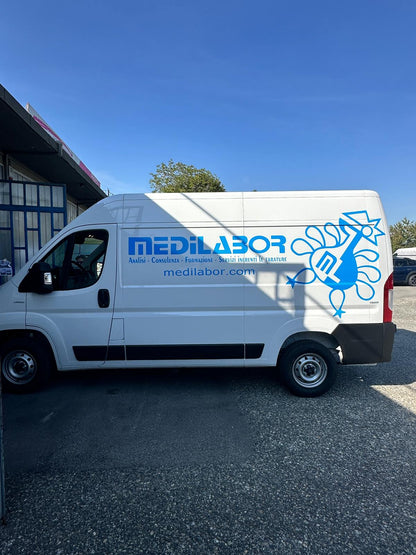 DECORAZIONE MEZZI E CAR WRAPPING