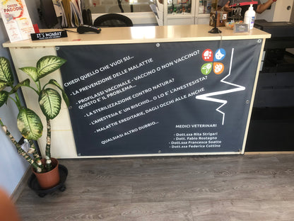 CARTELLONISTICA - INSEGNE - STRISCIONI - ROLL UP - BANDIERE